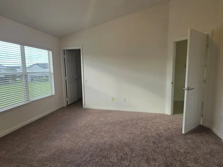 15217 Windmill Harbor Ct — Photo 7