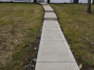 1054 Green Holly Rd #1054, Clarks Summit, PA 18411