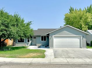 7614 W Packsaddle Ct, Boise, ID 83709