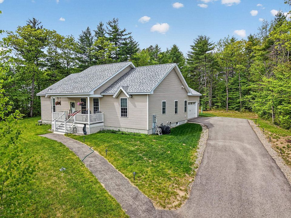 1st image of 128 Pemigewasset Drive