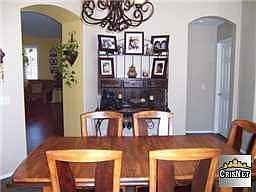 4th image of 29324 Kelly Ct