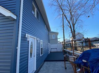 6 Merit Ct, Brooklyn, NY 11229