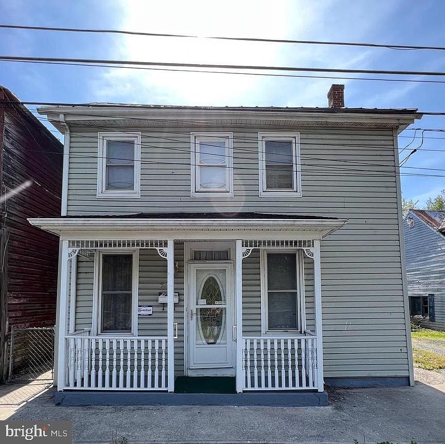 529 N Queen St, Martinsburg, WV 25404 Zillow