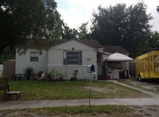 1558 NW 102nd St, Miami, FL 33147