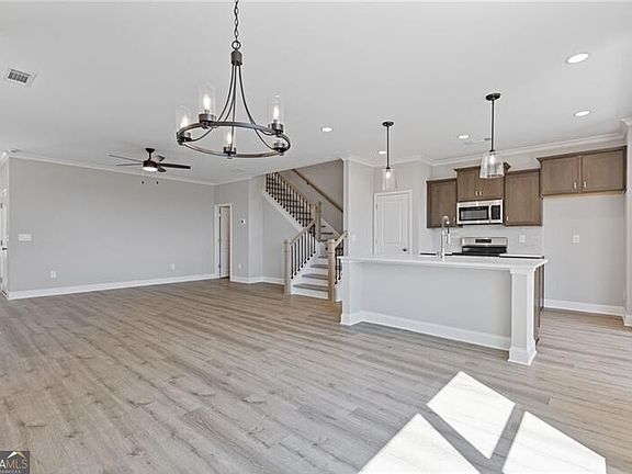 4th image of 2716 Rylee Carter St