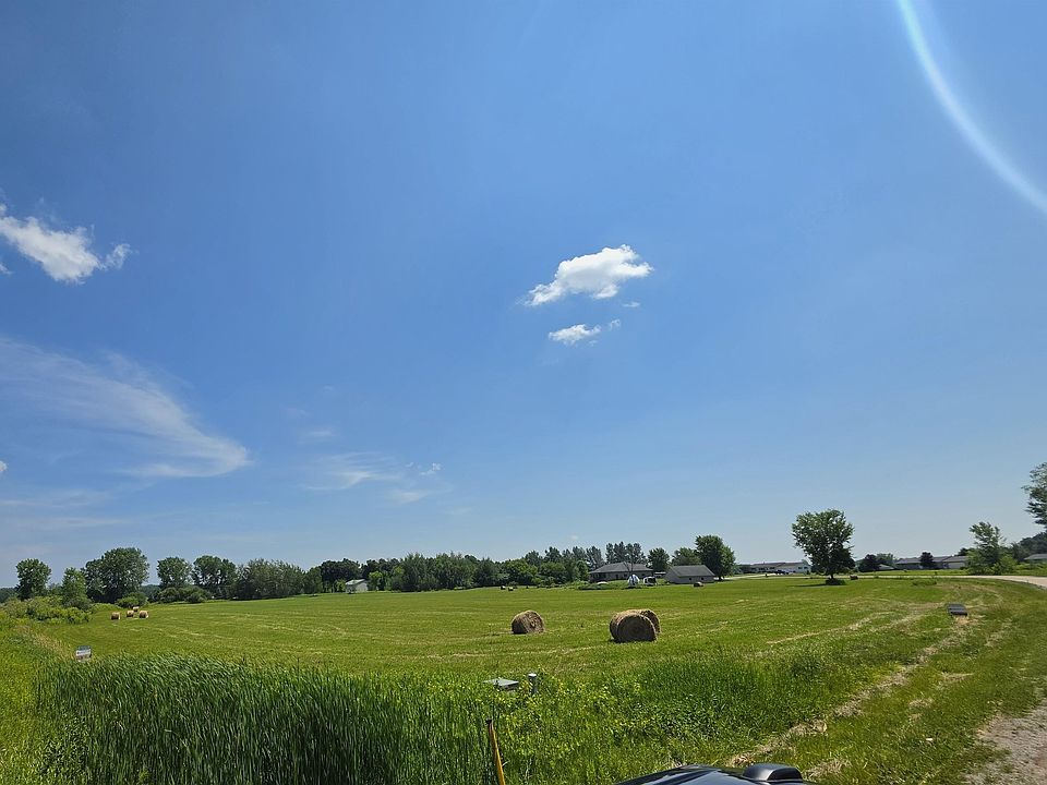 1st image of Corine Ct #1