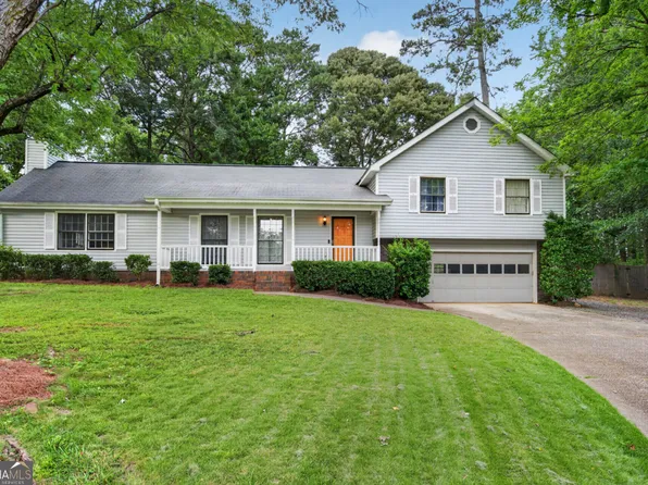287 Plantation Cir SW, Smyrna, GA 30082