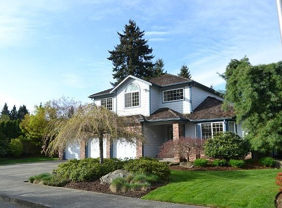 2nd image of 3105 41st Way SE