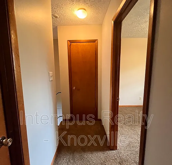 8738 Gleason Dr — Photo 20