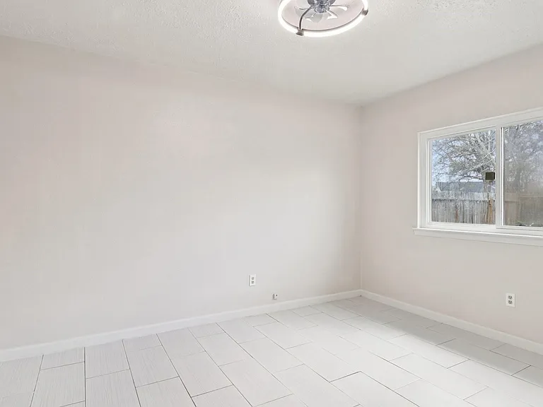 14067 Towne Way Dr — Photo 15