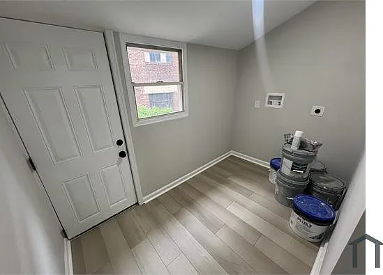 1551 N Frazier St — Photo 7