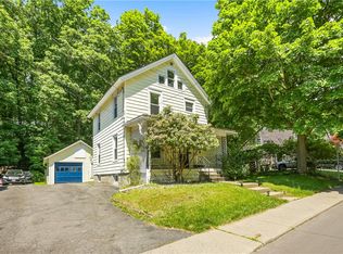 15 Woodside Ave, Oneonta, NY 13820