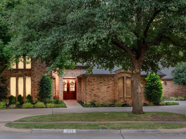 2712 W Prairie Creek Dr, Richardson, TX 75080