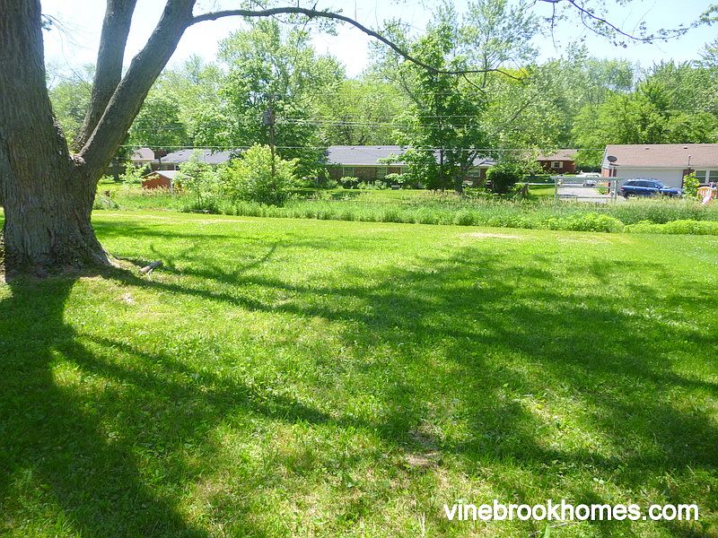 2nd image of 1611 McCollough Dr