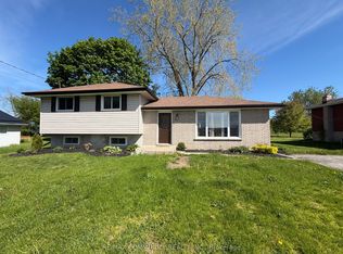 2292 Hamilton Rd, Quinte West, ON K8V5P8