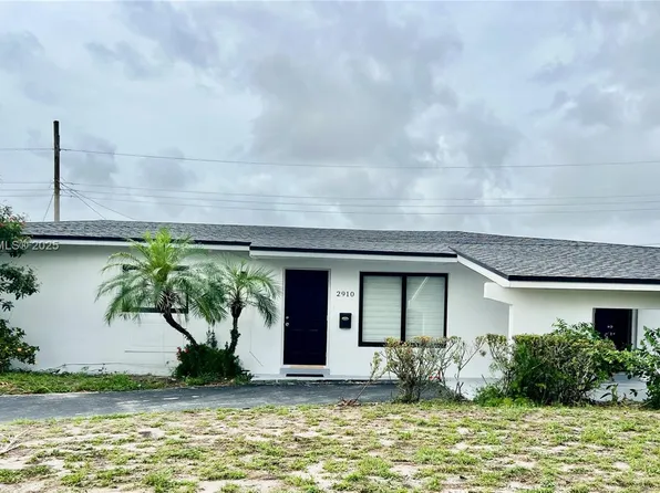 2910 NW 185th St, Miami Gardens, FL 33056