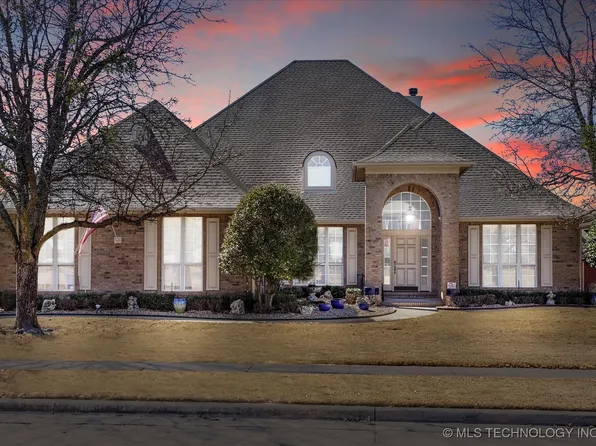 300 S 77th St, Broken Arrow, OK 74014