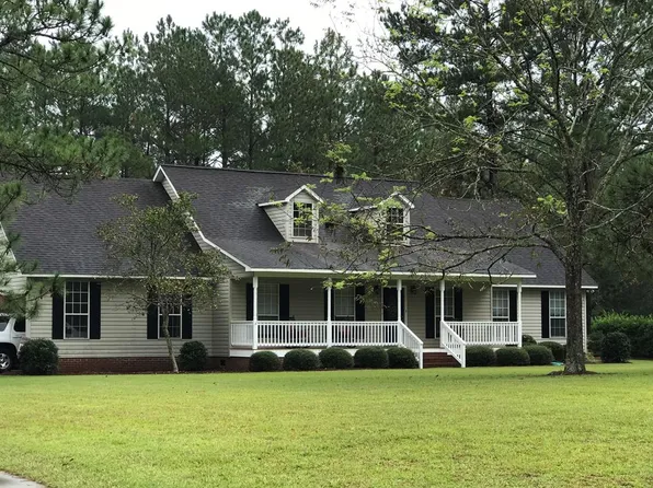 220 Southern Trl, Moultrie, GA 31788