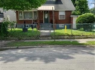 105 West St, Spring Valley, NY 10977