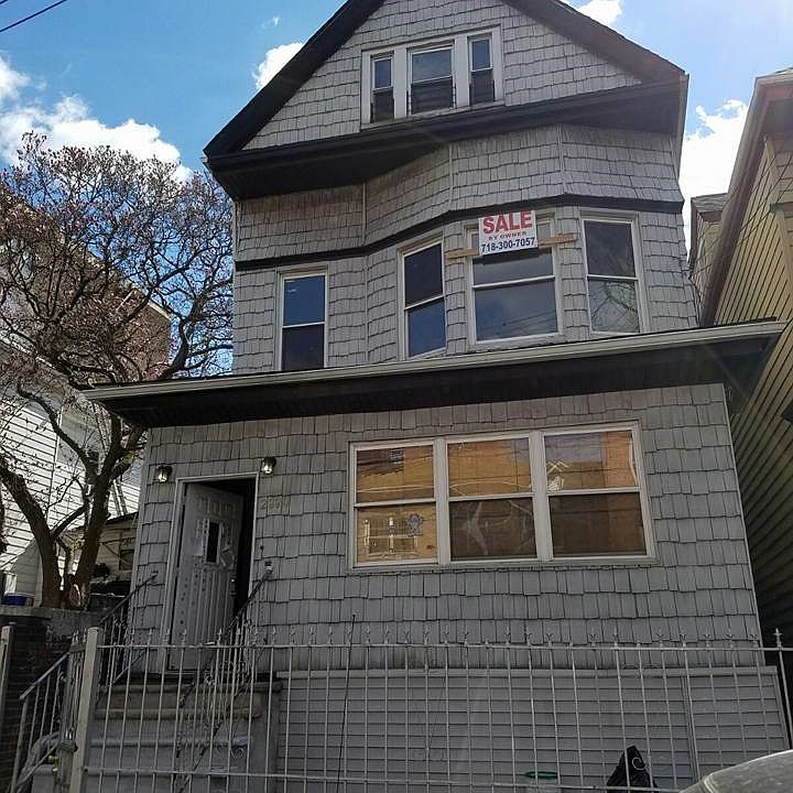 1st image of 2880 Briggs Ave