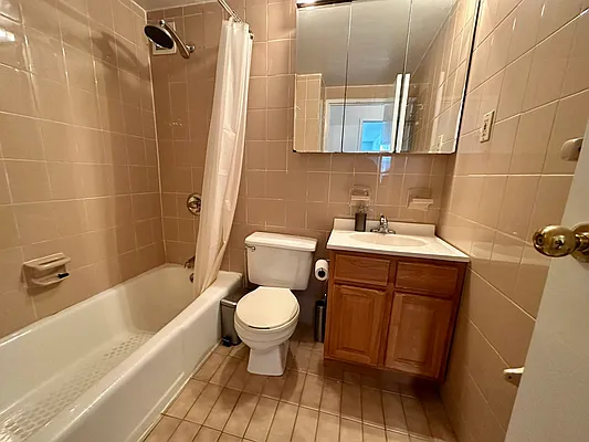 Rented by J PRESTON AND ASSOCIATES INC | media 10