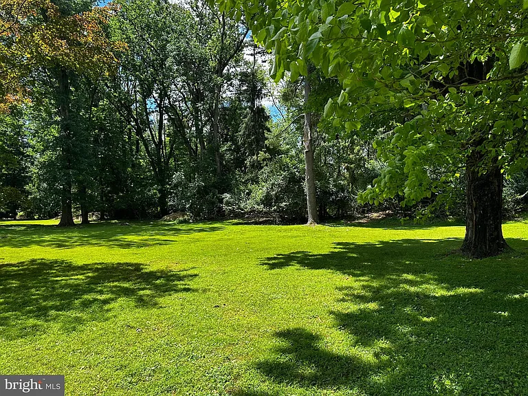 4 Smedley Dr — Photo 6
