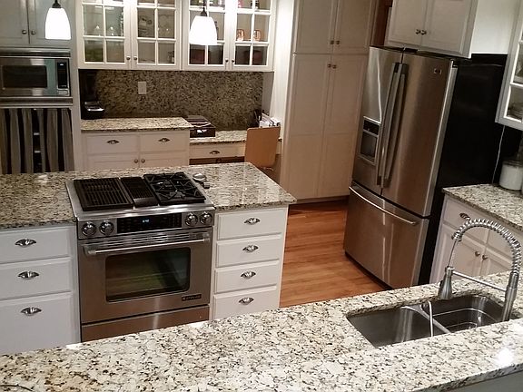 Beautiful Modern Kitchen