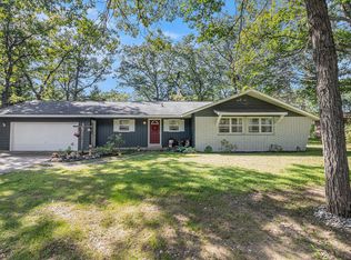 8601 W M 68 Hwy, Indian River, MI 49749