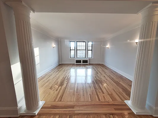 Rented by Rachel Realty | media 7