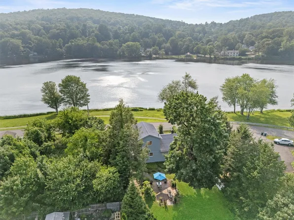 238 Lakeshore Drive E, Carmel, NY 10512