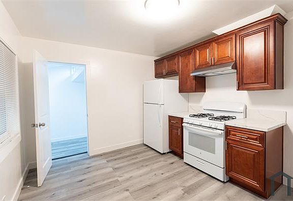 4th image of 503 Pearl Ln