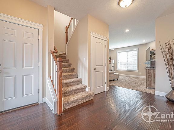 5th image of 3888 N 1st Way