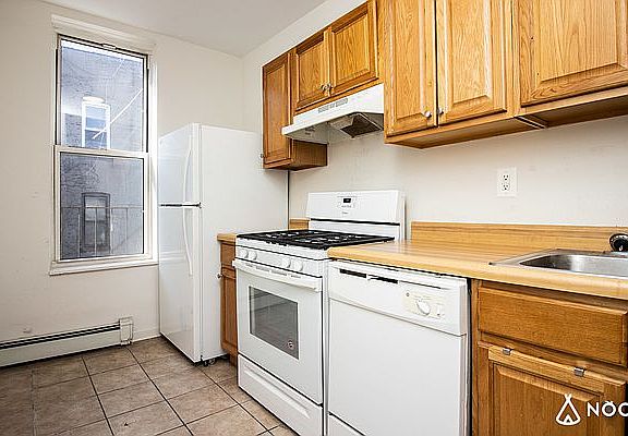 5th image of 784 Nostrand Ave APT 2
