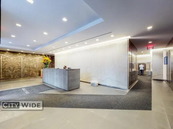 340 East 29th Street image 5 of 10