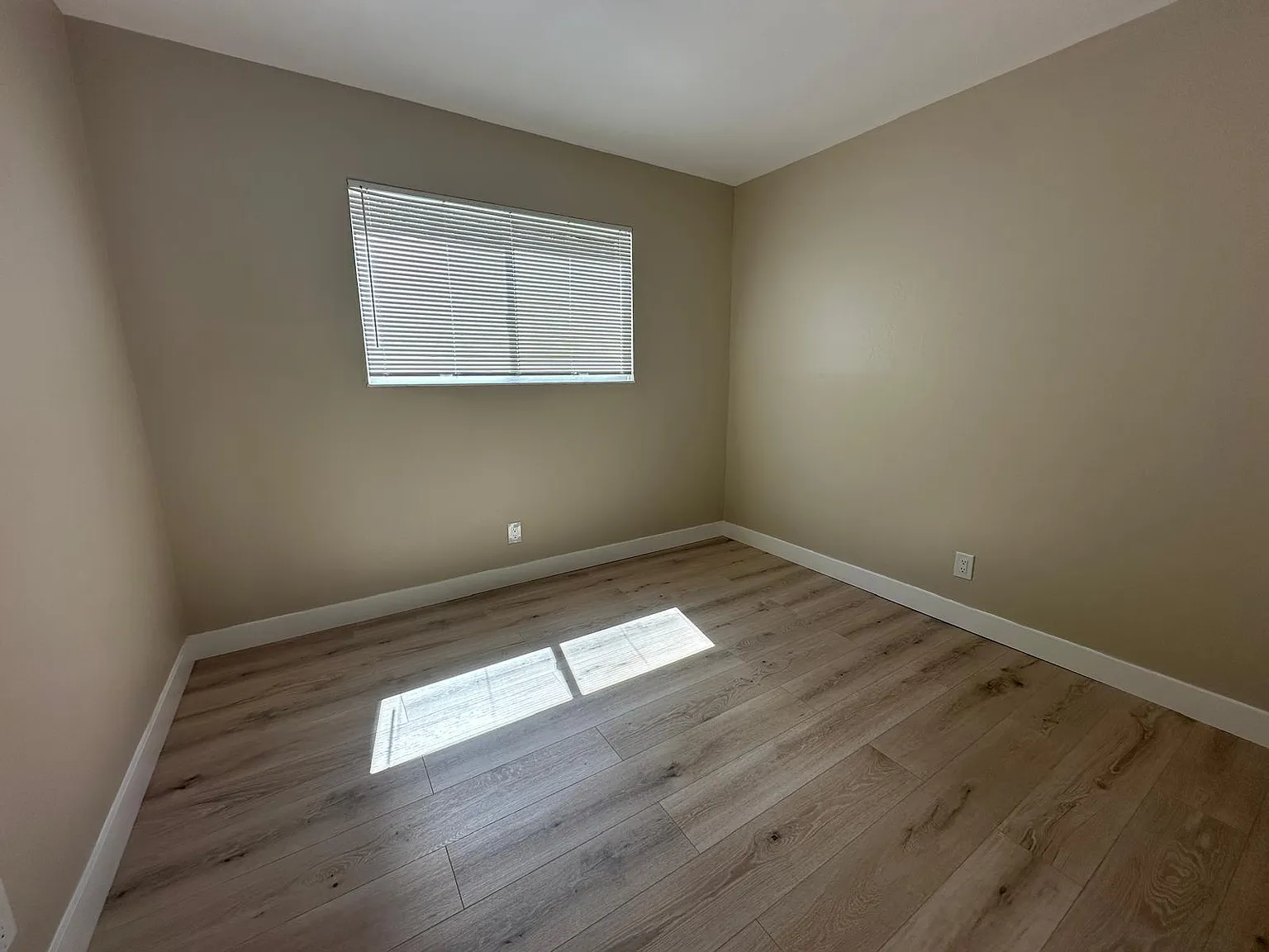 2 bed, $2,395 — Photo 2