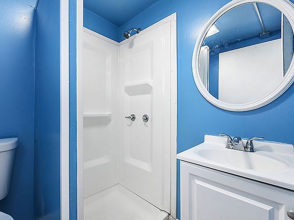 5th image of 201 E 10th Ave Floor 2