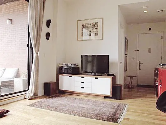 Rented by Box Street Properties LLC | media 25