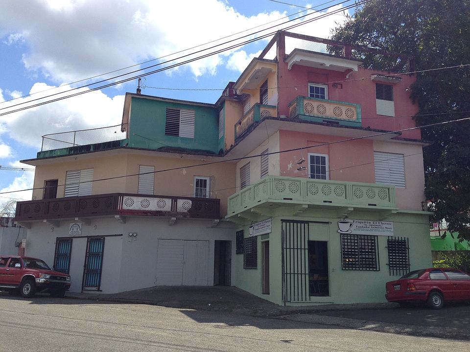 Edificio de residencia/Com