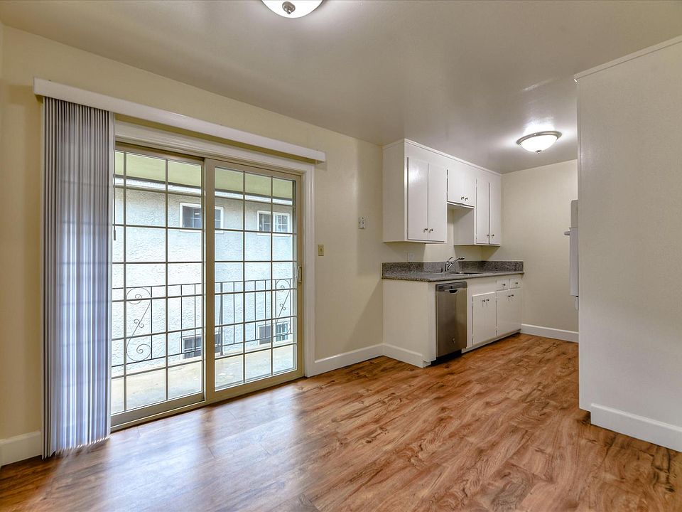 Unit 12 Dining Room