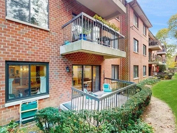 99 S Park Avenue #115, Rockville Centre, NY 11570
