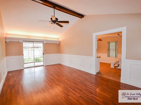 3rd image of 114 Spencer Ct
