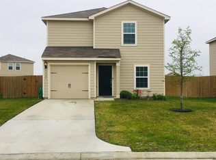 6027 Coral Cove Rd, Baytown, TX 77523