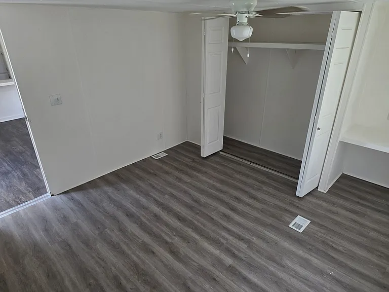 8364 Cedar St #14 — Photo 9