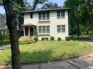 136 Melbourne Ave SE, Minneapolis, MN 55414
