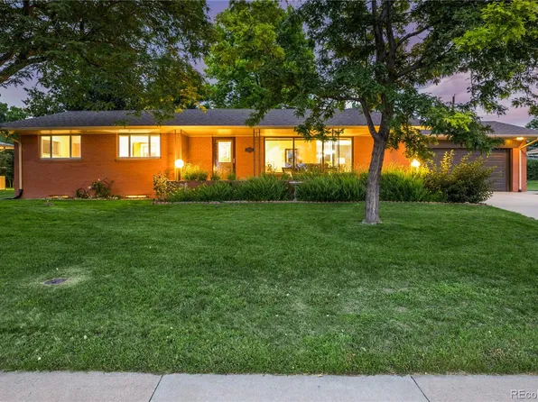 8705 W 68th Place, Arvada, CO 80004