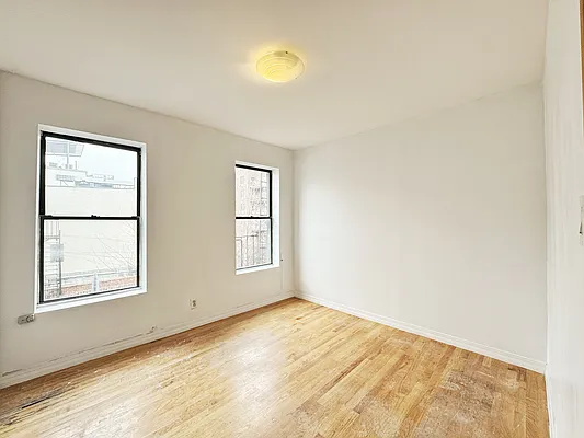 Rented by Pear NYC LLC | media 7