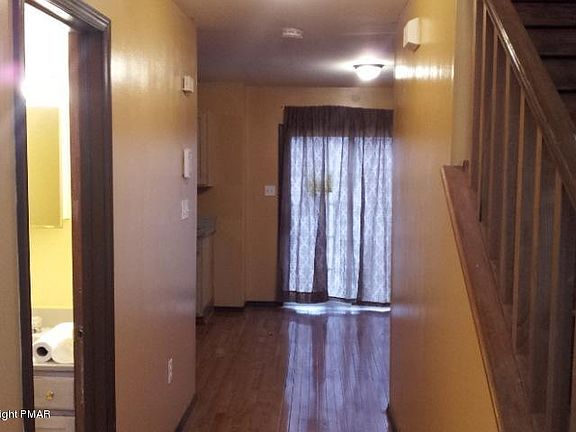 2nd image of 1360 Winding Way