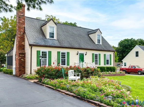 6496 Marie Ln, Mechanicsville, VA 23111