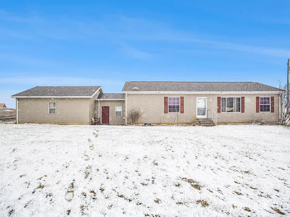 7262 Kingsbury Rd, Delton, MI 49046