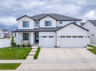 213 S Cottonwood Rd, Vineyard, UT 84059